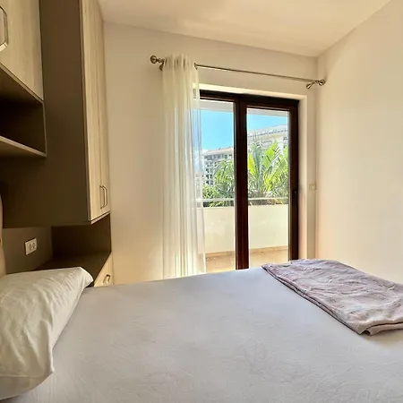 Appartamento Surina Budua